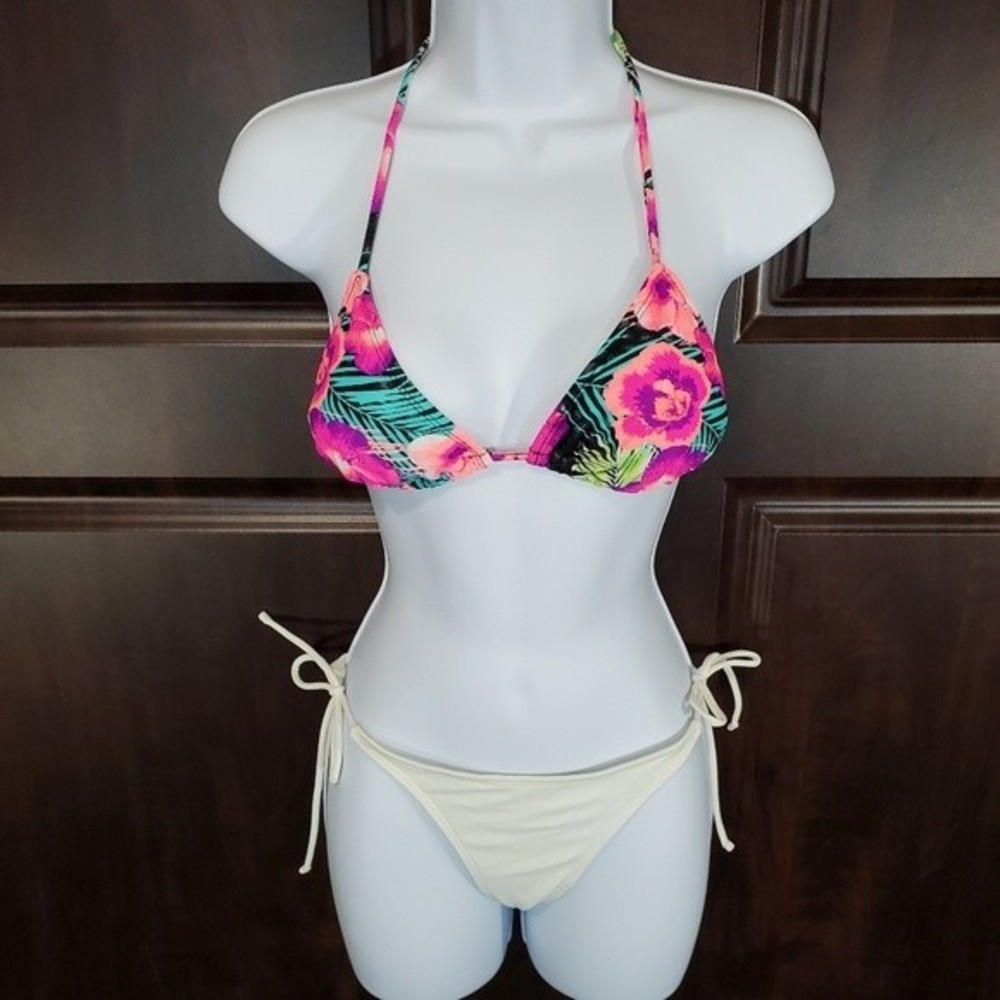 OP Bikini Set - Picture 2 of 7